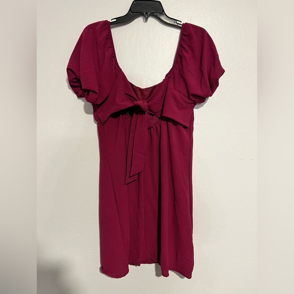 NWT Lily Rose Mini Dress with Tie Detail/Open Back Size L - Picture 2 of 5